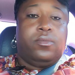 Meet your Posher, Dorene